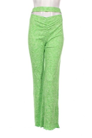 Γυναικείο παντελόνι Bershka, Μέγεθος XL, Χρώμα Πράσινο, Τιμή 5,69 €