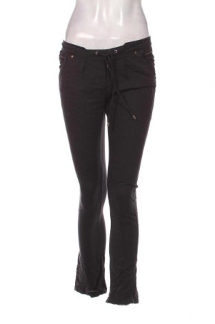 Damenhose Bershka, Größe S, Farbe Schwarz, Preis 15,86 €