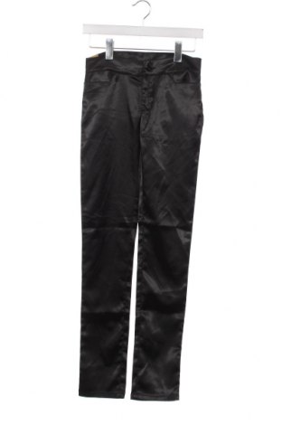 Pantaloni de femei Cheap Monday, Mărime S, Culoare Negru, Preț 45,79 Lei