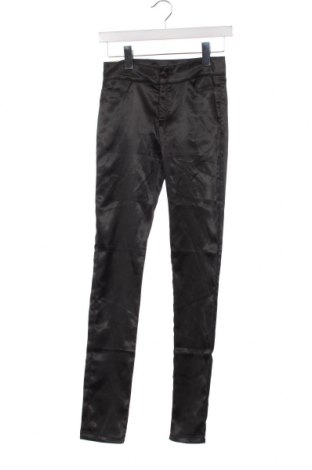 Pantaloni de femei Cheap Monday, Mărime XXS, Culoare Negru, Preț 62,96 Lei