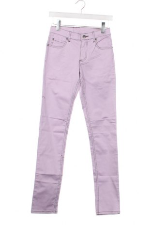 Дамски панталон Cheap Monday, Размер XS, Цвят Лилав, Цена 14,79 лв.