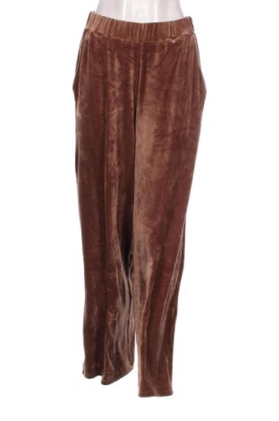Дамски панталон Cotton On, Размер S, Цвят Кафяв, Цена 9,20 лв.