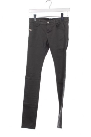Дамски панталон Denny Rose, Размер XS, Цвят Сив, Цена 5,39 лв.