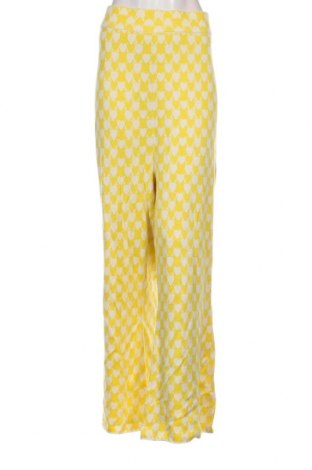 Γυναικείο παντελόνι Glamorous, Μέγεθος 3XL, Χρώμα Πολύχρωμο, Τιμή 11,66 €