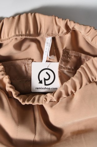Дамски панталон Imperial, Размер S, Цвят Бежов, Цена 6,86 лв.