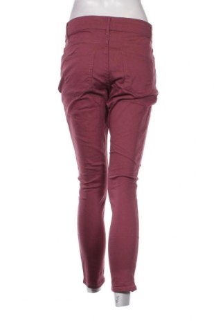 Дамски панталон Kapalua, Размер M, Цвят Червен, Цена 5,80 лв.