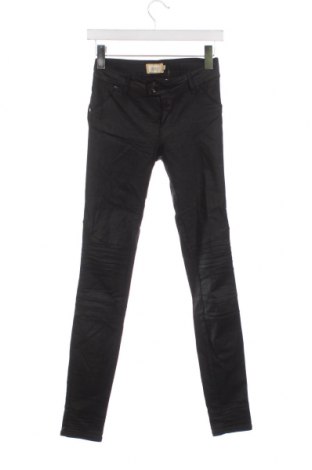 Дамски панталон Met, Размер M, Цвят Черен, Цена 49,00 лв.