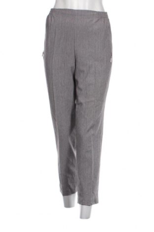 Дамски панталон New Fashion, Размер S, Цвят Сив, Цена 6,09 лв.