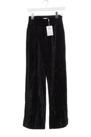 Дамски панталон ONLY, Размер XXS, Цвят Черен, Цена 18,90 лв.