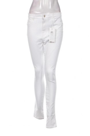Γυναικείο παντελόνι ONLY, Μέγεθος L, Χρώμα Λευκό, Τιμή 8,07 €
