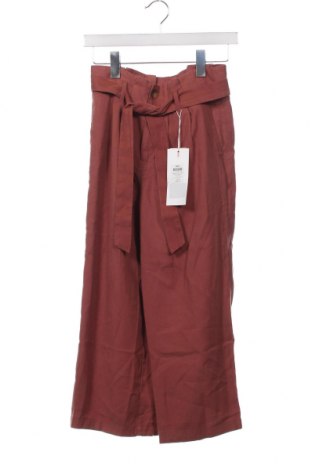 Дамски панталон ONLY, Размер XS, Цвят Червен, Цена 11,88 лв.