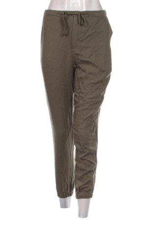 Дамски панталон Oviesse, Размер XS, Цвят Зелен, Цена 12,42 лв.