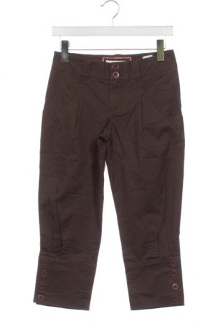 Дамски панталон Pepe Jeans, Размер XS, Цвят Бежов, Цена 18,98 лв.