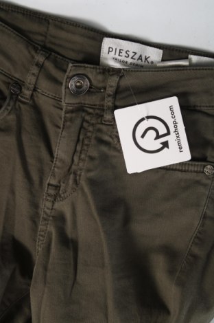Pantaloni de femei Pieszak, Mărime XS, Culoare Verde, Preț 24,60 Lei