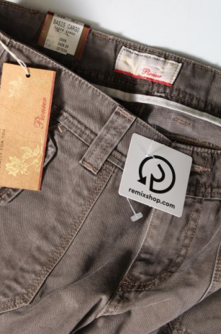Γυναικείο παντελόνι Pioneer, Μέγεθος M, Χρώμα Γκρί, Τιμή 53,81 €