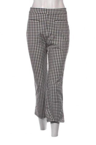 Γυναικείο παντελόνι Pull&Bear, Μέγεθος M, Χρώμα Πολύχρωμο, Τιμή 2,33 €