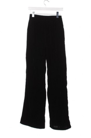 Pantaloni de femei Pull&Bear, Mărime XS, Culoare Negru, Preț 24,21 Lei