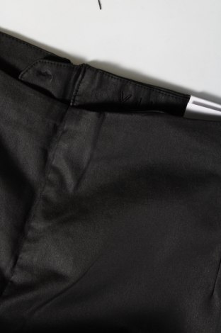 Дамски панталон VILA, Размер XL, Цвят Черен, Цена 54,00 лв.