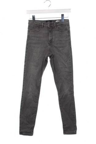 Дамски панталон Vero Moda, Размер XS, Цвят Сив, Цена 11,34 лв.