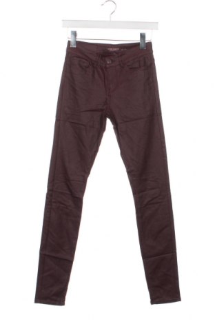 Дамски панталон Vero Moda, Размер XS, Цвят Кафяв, Цена 20,00 лв.