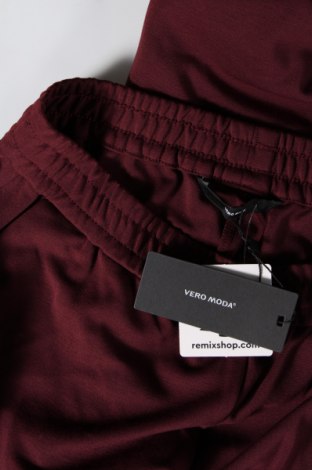 Дамски панталон Vero Moda, Размер M, Цвят Червен, Цена 17,82 лв.