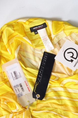 Γυναικείο αμάνικο μπλουζάκι Miss Sixty, Μέγεθος XS, Χρώμα Κίτρινο, Τιμή 5,38 €