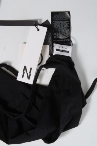 Γυναικείο αμάνικο μπλουζάκι Noisy May, Μέγεθος M, Χρώμα Μαύρο, Τιμή 2,81 €