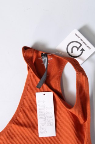 Γυναικείο αμάνικο μπλουζάκι Out From Under, Μέγεθος XS, Χρώμα Πορτοκαλί, Τιμή 3,14 €