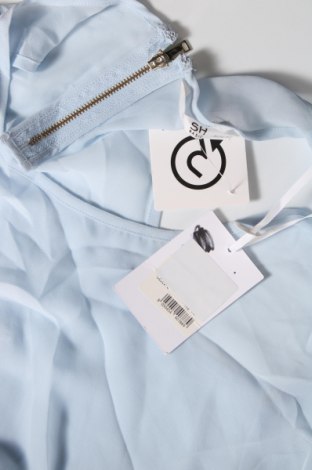 Γυναικείο αμάνικο μπλουζάκι SH by Silvian Heach, Μέγεθος XS, Χρώμα Μπλέ, Τιμή 8,07 €
