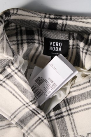 Дамско палто Vero Moda, Размер M, Цвят Многоцветен, Цена 54,50 лв.