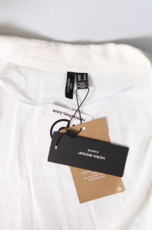 Дамско сако Vero Moda, Размер XL, Цвят Бял, Цена 82,00 лв.