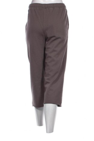 Γυναικείο αθλητικό παντελόνι Ellesse, Μέγεθος S, Χρώμα Γκρί, Τιμή 29,90 €