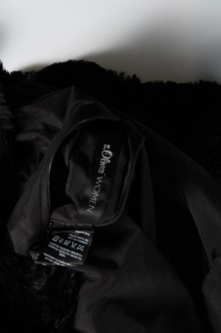 Γυναικείο μπουφάν S.Oliver, Μέγεθος S, Χρώμα Μαύρο, Τιμή 33,40 €