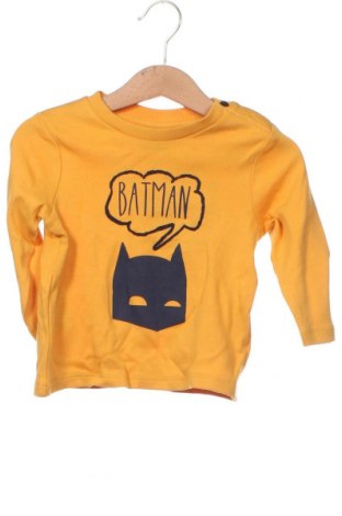 Детска блуза Batman, Размер 9-12m/ 74-80 см, Цвят Жълт, Цена 39,00 лв.