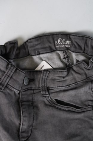 Dziecięce jeansy S.Oliver, Rozmiar 15-18y/ 170-176 cm, Kolor Szary, Cena 12,51 zł