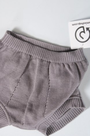 Pantaloni scurți pentru copii Neck & Neck, Mărime 3-6m/ 62-68 cm, Culoare Gri, Preț 63,78 Lei