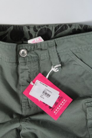 Pantaloni scurți pentru copii Nolita, Mărime 8-9y/ 134-140 cm, Culoare Verde, Preț 155,26 Lei