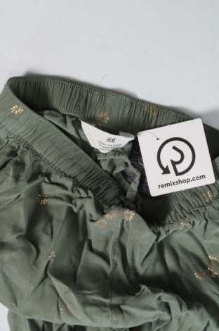 Детски панталон H&M, Размер 7-8y/ 128-134 см, Цвят Зелен, Цена 32,14 лв.