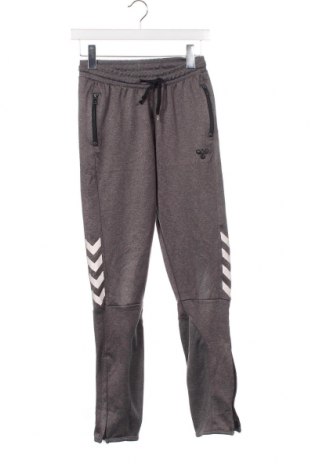 Παιδική κάτω φόρμα Hummel, Μέγεθος 14-15y/ 168-170 εκ., Χρώμα Γκρί, Τιμή 16,08 €