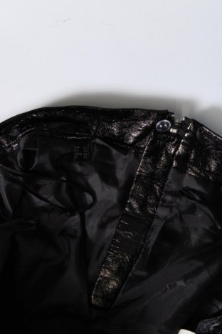 Δερμάτινη φούστα Body Flirt, Μέγεθος XL, Χρώμα Μαύρο, Τιμή 2,69 €