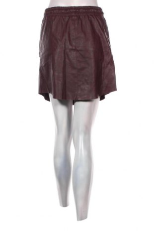 Kožená sukňa  Distrikt Norrebro, Veľkosť M, Farba Červená, Cena  1,78 €