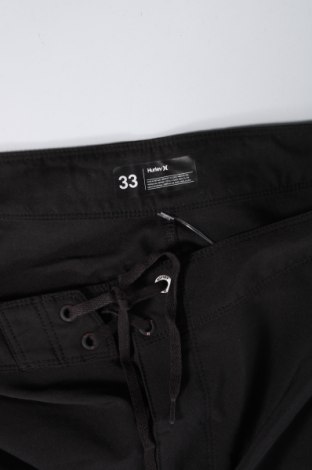 Pantaloni scurți de bărbați Hurley, Mărime L, Culoare Negru, Preț 130,53 Lei