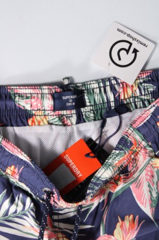 Ανδρικό κοντό παντελόνι Superdry, Μέγεθος M, Χρώμα Πολύχρωμο, Τιμή 10,38 €