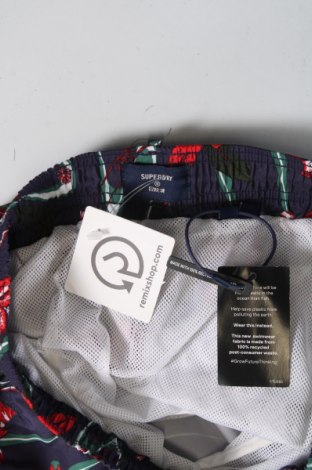 Ανδρικό κοντό παντελόνι Superdry, Μέγεθος S, Χρώμα Πολύχρωμο, Τιμή 9,43 €