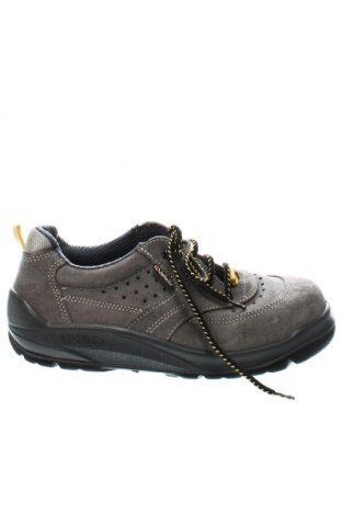 Herrenschuhe, Größe 42, Farbe Grau, Preis 40,36 €