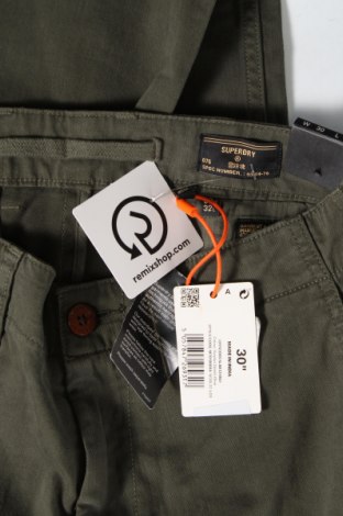 Мъжки панталон Superdry, Размер S, Цвят Зелен, Цена 13,95 лв.