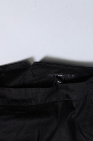 Пола H&M, Размер S, Цвят Черен, Цена 4,64 лв.