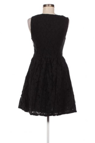 Φόρεμα Minimum, Μέγεθος M, Χρώμα Μαύρο, Τιμή 4,17 €