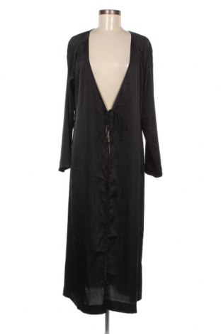 Kleid Monki, Größe S, Farbe Schwarz, Preis 13,39 €