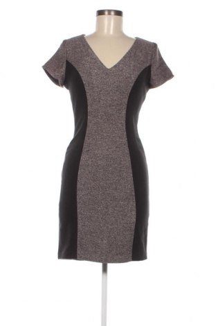 Kleid Naf Naf, Größe S, Farbe Grau, Preis 8,16 €